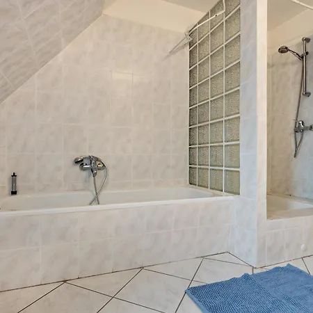 Apartment Freundliche In *